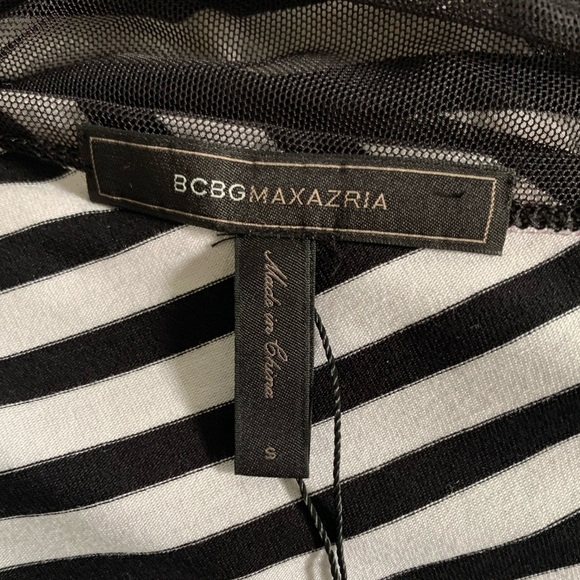 BCBGMAXAZRIA Black Striped Mesh Overlay Cocktail Dress size Small - Picture 4 of 5